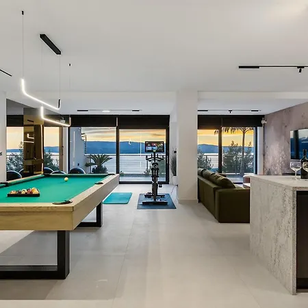 فيلة Luxurious 5-bedroom 